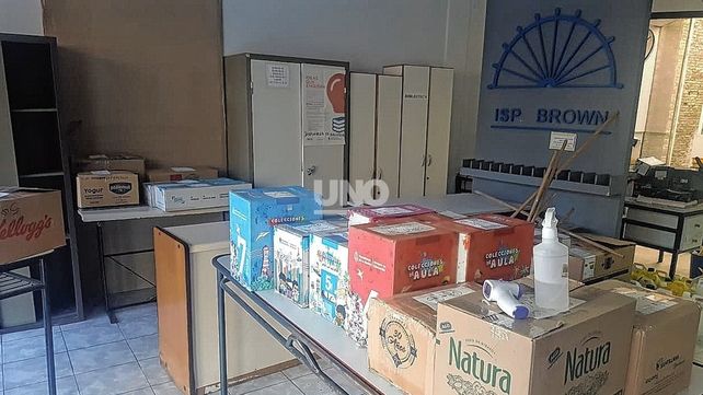 Instituto Almirante Guillermo Brown. El anexo funciona en pleno centro santafesino. El contrató de alquiler finaliza a finales de abril. Crece la incertidumbre de docentes