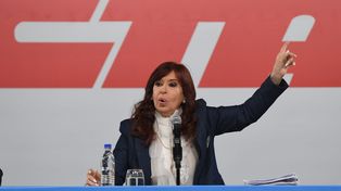 Cristina Fernández habló de un festival de importaciones y pidió otra vez usar la lapicera