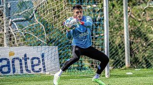 Uruguay convocó a Mele para los amistosos con Japón y Corea del Sur