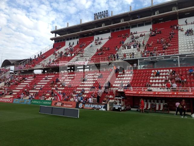 Así está el 15 de Abril a pocos minutos de arrancar el Clásico Santafesino
