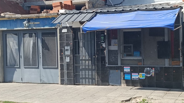 El comercio ubicado en Cazadores al 2100, barrio Las Delicias, blanco de una fuerte balacera. 