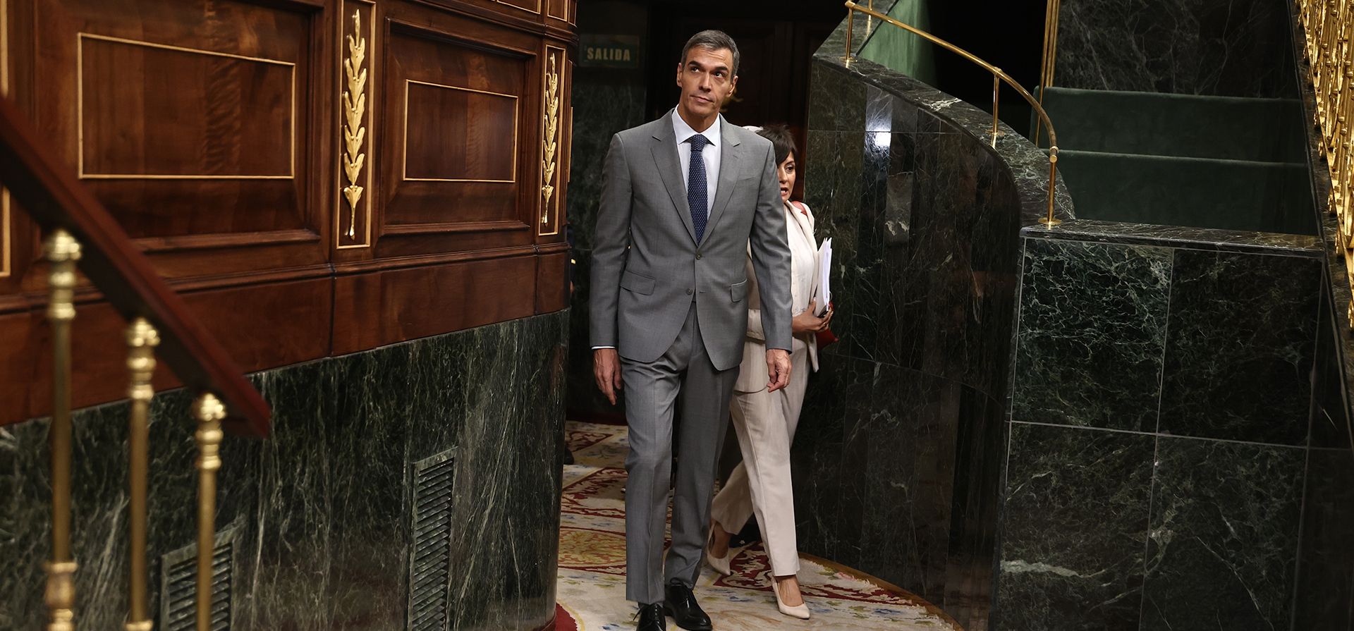 El presidente del gobierno, Pedro Sánchez, llega al Congreso de los Diputados en Madrid. El fracaso de la votación de los decretos de vivienda ha llevado al Gobierno a anunciar la convocatoria a las urnas, para este 29 de noviembre. (Eduardo Parra/Europa Press via AP) El presidente del gobierno, Pedro Sánchez, llega al Congreso de los Diputados en Madrid. El fracaso de la votación de los decretos de vivienda ha llevado al Gobierno a anunciar la convocatoria a las urnas, para este 29 de noviembre. (Eduardo Parra/Europa Press via AP)