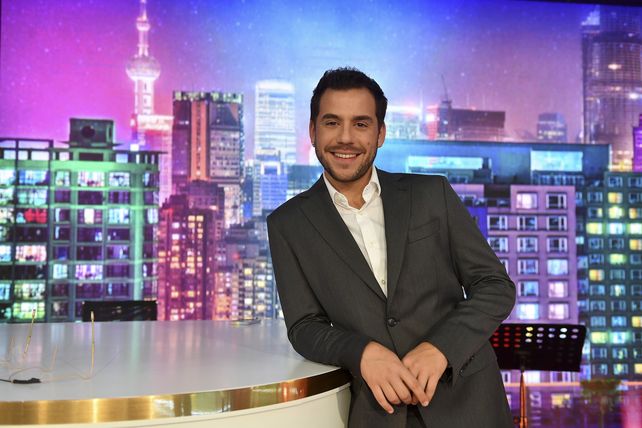 Fer Dente está atravesando un gran momento: dirige Heathers y conduce su propio programa de televisión.&nbsp;