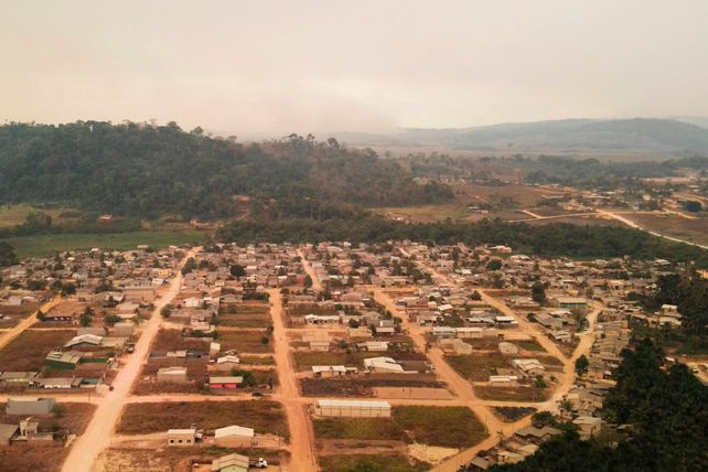 Vista de Novo Progresso que refleja la actividad que se ha trasladado a dicha zona de la selva.