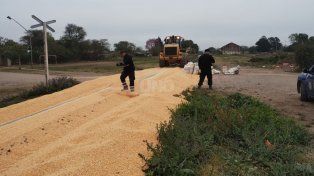 Robo en un tren de cargas que transportaba cereales a través del barrio El Gran Chaparral de Santo Tomé.