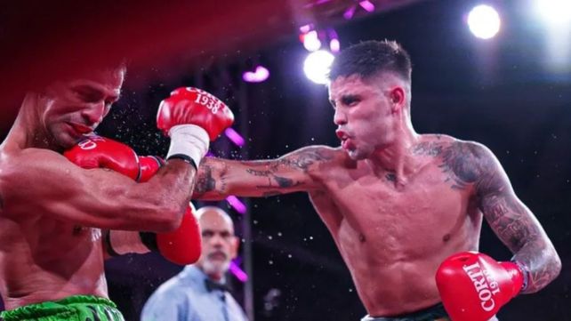 Boxeo: Junior Alanis se quedó con el título Sudamericano Ligero en Rosario