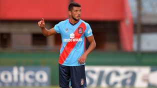 A Soraire el 30 de junio se le vence el contrato en Arsenal.