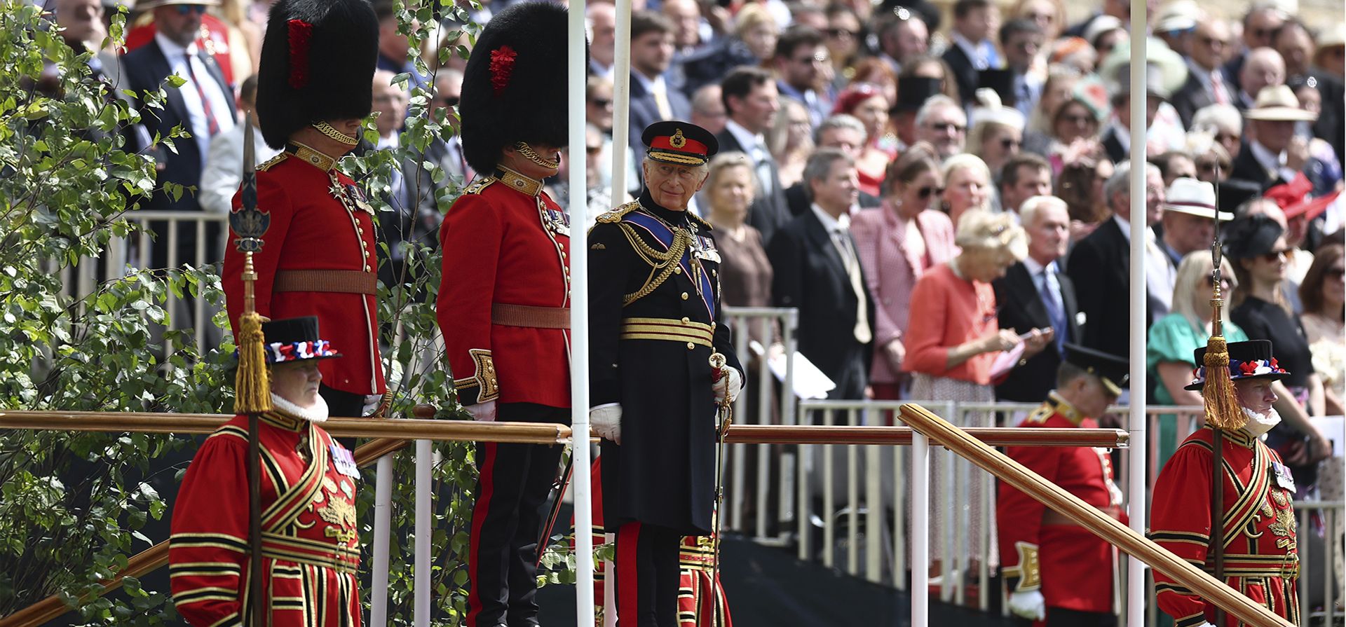 El rey Carlos III de Gran Bretaña, ocupa su lugar durante una ceremonia de entrega de los nuevos colores al 1.er y 2.º Batallón (Compañía Número 7) de la Guardia de Coldstream en el Castillo de Windsor, Windsor, Inglaterra, el viernes 13 de junio de 2025. (Henry Nicholls/Pool Photo vía AP) El rey Carlos III de Gran Bretaña, ocupa su lugar durante una ceremonia de entrega de los nuevos colores al 1.er y 2.º Batallón (Compañía Número 7) de la Guardia de Coldstream en el Castillo de Windsor, Windsor, Inglaterra, el viernes 13 de junio de 2025. (Henry Nicholls/Pool Photo vía AP)