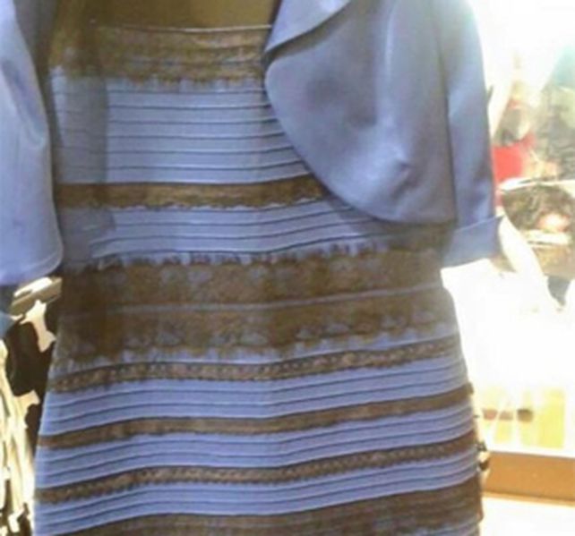 La polémica del vestido se convirtió rápidamente en trending topic en Twitter y Facebook.