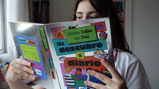 El libro interpela a sus lectores y ofrece una amplia variedad de encuestas y test.