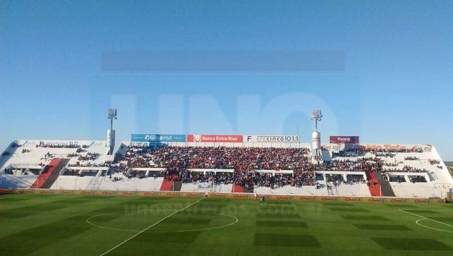 Boca derrotó a Patronato por 2 a 0 y festejó en un Grella repleto