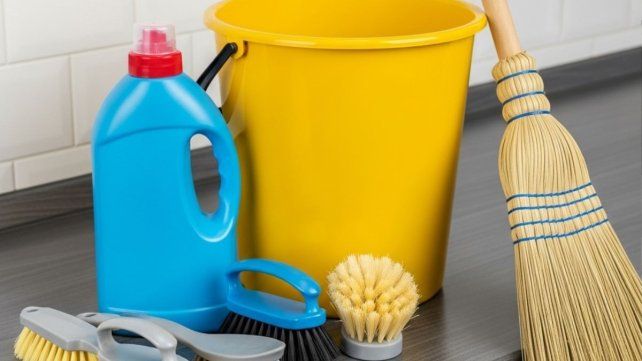 Los salarios de empleadas domésticas tendrán 1,5% de aumento en febrero y marzo y bonos