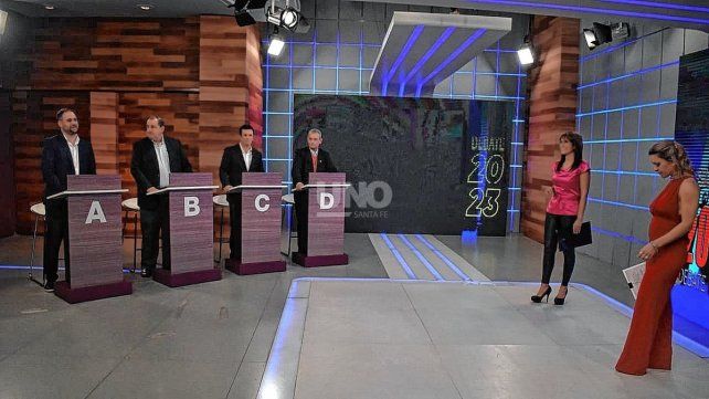 Una policía municipal, inteligencia artificial y ojos en alerta: así fue el debate por la seguridad pública Una policía municipal, inteligencia artificial y ojos en alerta: así fue el debate por la seguridad pública