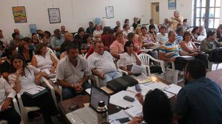 Docentes de Amsafé La Capital deciden entre cinco mociones