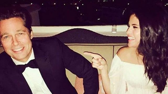 Las fotos de Brad Pitt y Selena Gómez circularon por Instagram.