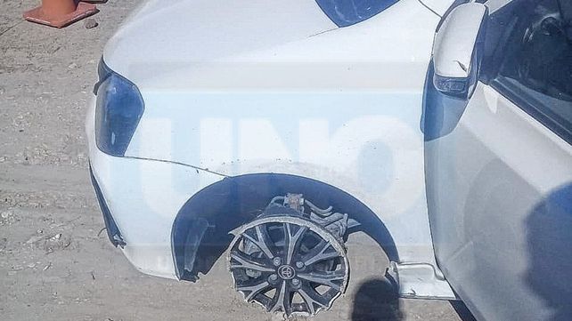Robaron un auto de la casa y tras ser chocado, lo recuperaron