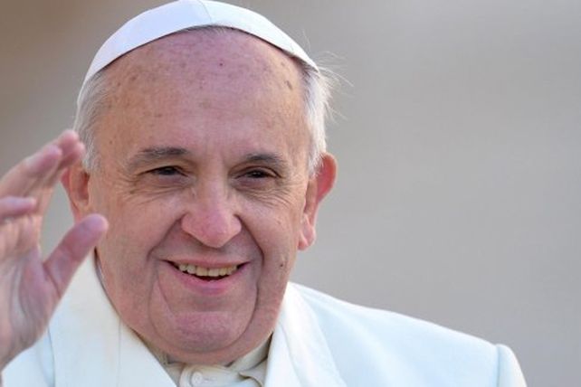 En el día de su cumpleaños, el Papa invitó a desayunar a cuatro vagabundos