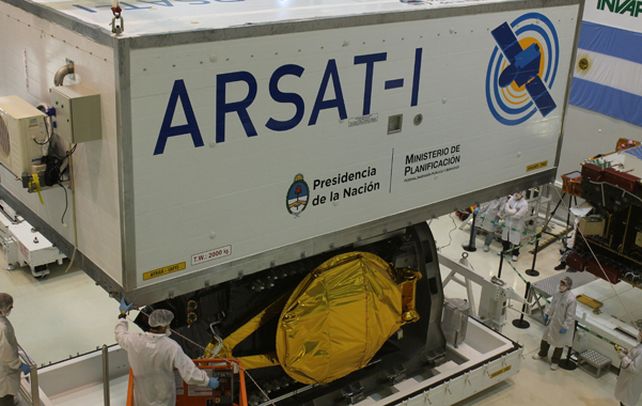 El Arsat-1 brindará servicios de televisión