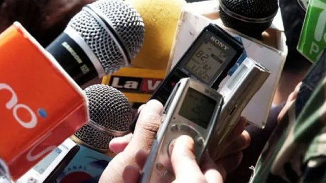 Influencia. DesdeCaba buscan los medios nacionales que no haya más espacio que para los representantes de la grieta.