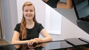 La pianista rusa Valeria Merkuryeva brindará un concierto en el Teatro