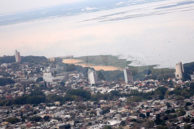 El río Paraná llegó al nivel de alerta de 5,30 metros este mediodía en el puerto de Santa Fe
