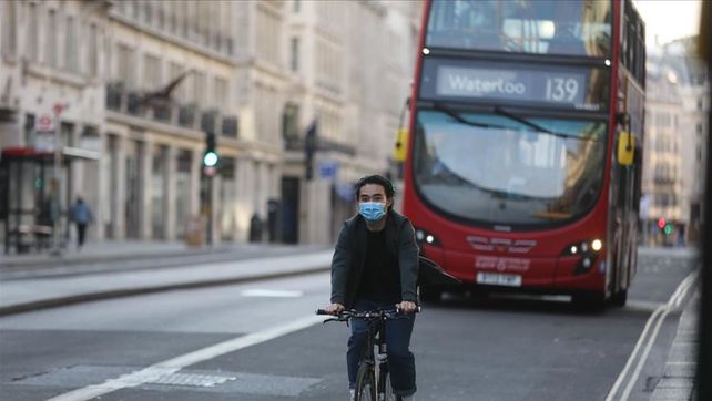 La variante británica del coronavirus ya está en 58 países