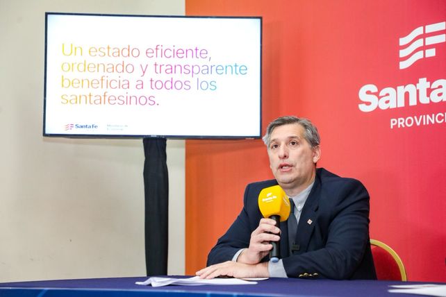  Pablo Olivares, ministro de Economía de Maximiliano Pullaro craneó el ajuste y eficiencia en el gobierno de Santa Fe