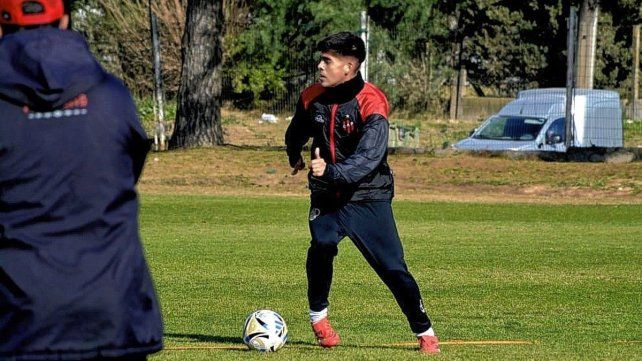 Patronato entrenó en La Capillita pensando en la Primera Nacional.