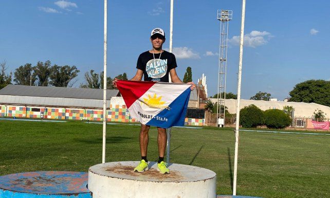 Brian López viene de imponerse en el Provincial de Mayores en Rosario. Brian López viene de imponerse en el Provincial de Mayores en Rosario.