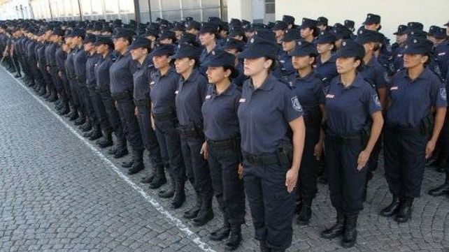 El 70 por ciento de las mujeres policías sufrió violencia de género en el trabajo