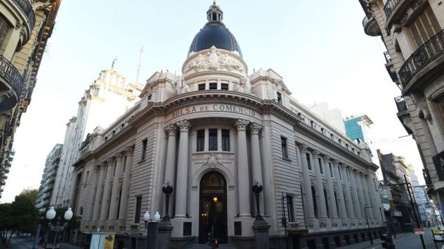 La Bolsa de Comercio de Rosario se manifestó sobre el costo y mantenimiento de las rutas que van hacia el puerto.&nbsp;