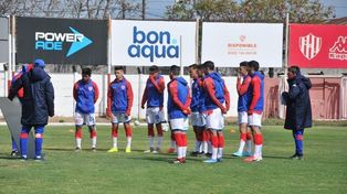 Unión, con el cuerpo en Arsenal y la mente en la Copa