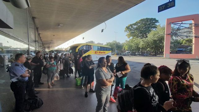 Pasajeros de un micro que llegó de la costa denunciaron el robo de su equipaje durante el viaje