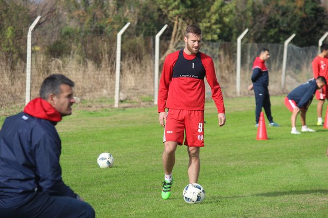 Carando puso el gancho