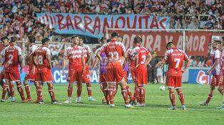 Un práctico Estudiantes silenció el 15 de Abril y le cortó el largo invicto a Unión ante su gente