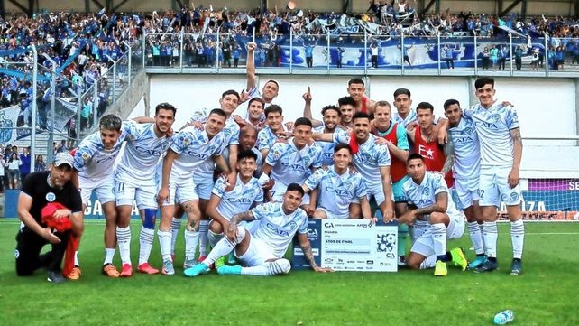 Godoy Cruz pasó a los cuartos de final de la Copa Argentina