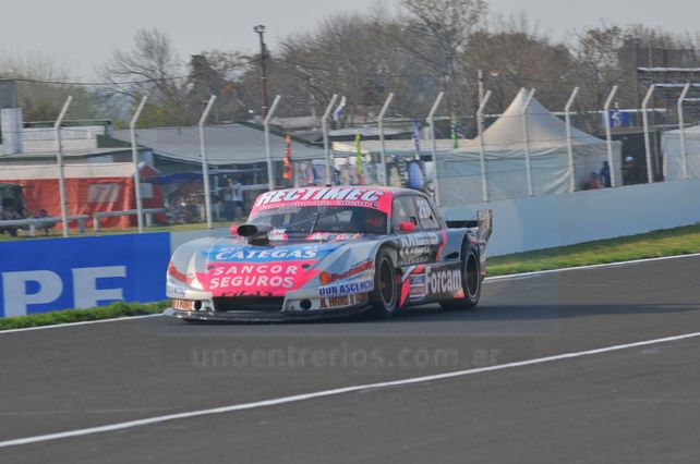 Angelini marcó el mejor tiempo en la primera clasificación del TC en Paraná