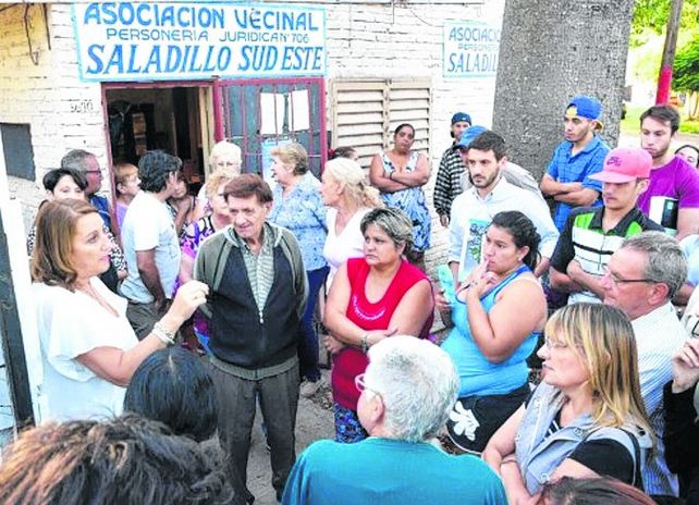 cara a cara. La intendenta presentó el plan que mandó al Concejo.