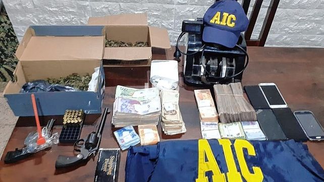 Allanamientos con resultados positivos por los robos a la clínica de Nefrología de Santa Fe.