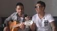 Dúo leproso. Figueroa y Sarmiento mostraron su talento musical en TyC Sports.&nbsp;