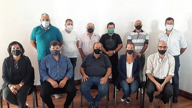 La Federación Santafesina de Básquet emitió un comunicado por el conflicto que mantiene con la CAB.