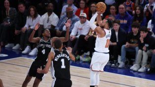 Knicks hizo una remontada histórica y ganó el juego 4 de las Finales en la NBA