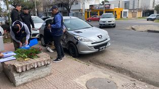El automóvil Peugeot 206 gris quedò secuestrado.&nbsp;