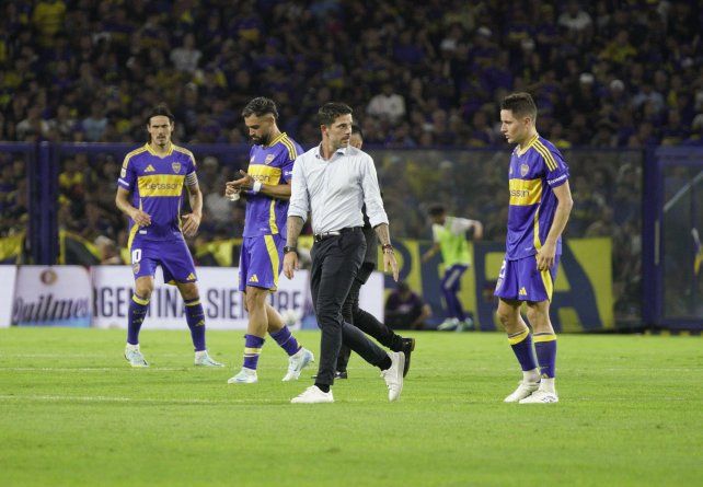 Fernando Gago no contará con Cavani para el Superclásico. Herrera y Giménez intentarán recuperarse de las lesiones.
