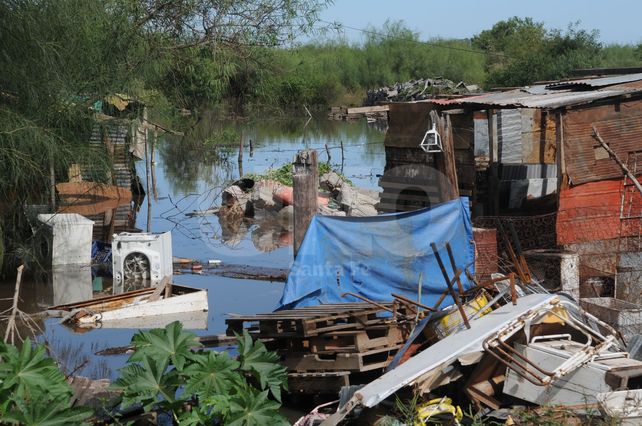 Así se encontraba el barrio La Tablada producto de la crecida del Salado tras las intensas lluvias de abril.