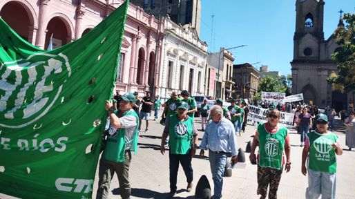 ATE inició plan de lucha por más 100 trabajadores a los que no les renovaron los contratos