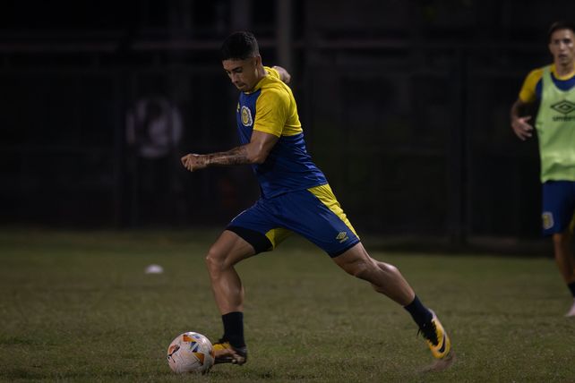 Lautaro Giaccone viene de ser titular e intentará estar presente cuando Central reciba a Mineiro.