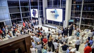 Banchik inauguró su nueva concesionaria Ford