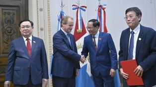 Encuentro bilateral. El gobernador Bordet participó de la misión comercial en los últimos meses a Vietnam.