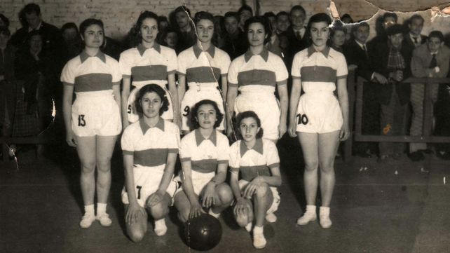 Echesortu Fútbol Club: en el nombre del barrio